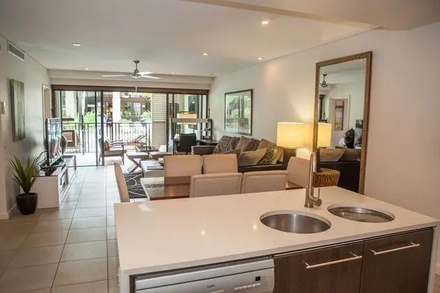 Luxury Apart Daire, 2 Yatak Odası, Havuz Manzaralı, Havuz Kenarı