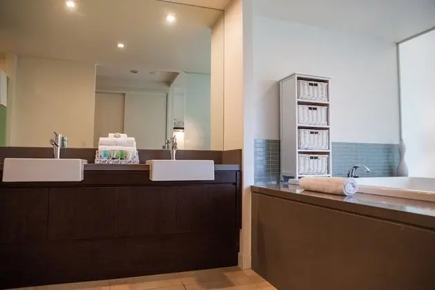 Luxury Apart Daire, 2 Yatak Odası, Havuz Manzaralı, Havuz Kenarı