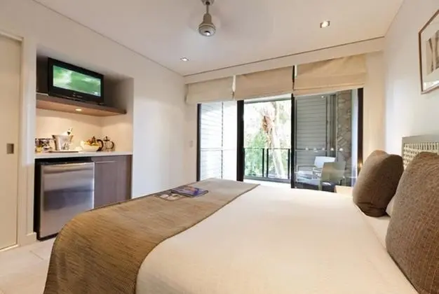 Luxury Apart Daire, 2 Yatak Odası, Balkon, Havuz Manzaralı