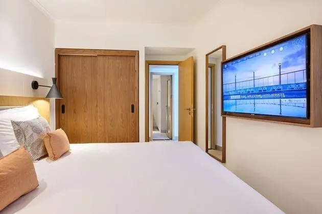Junior Süit, Şehir Manzaralı