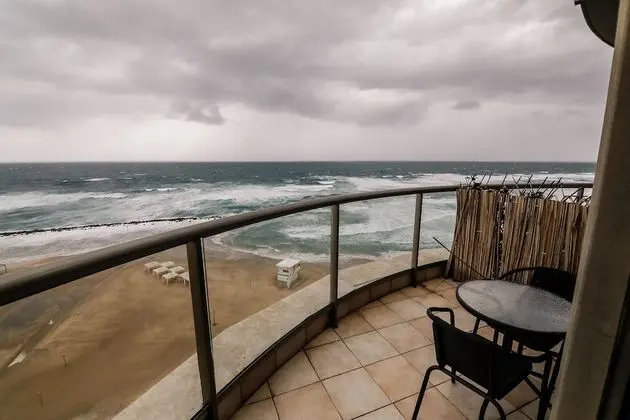 Apart Daire, 2 Yatak Odası, Balkon, Deniz Manzaralı