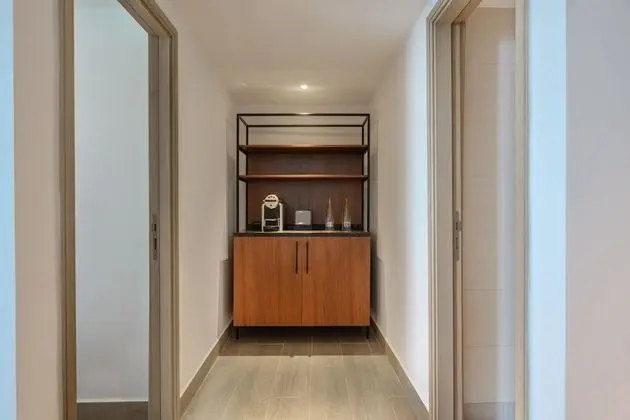 Junior Süit, Şehir Manzaralı