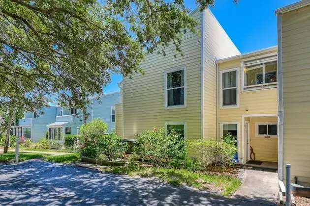 Daire (Sea Turtle Shores)