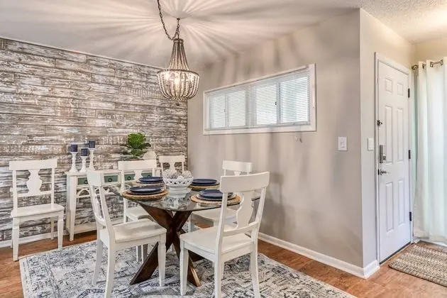 Daire (Sea Turtle Shores)