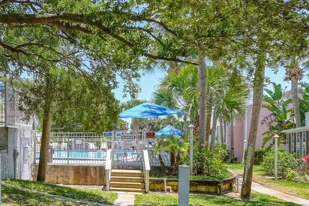 Daire (Sea Turtle Shores)