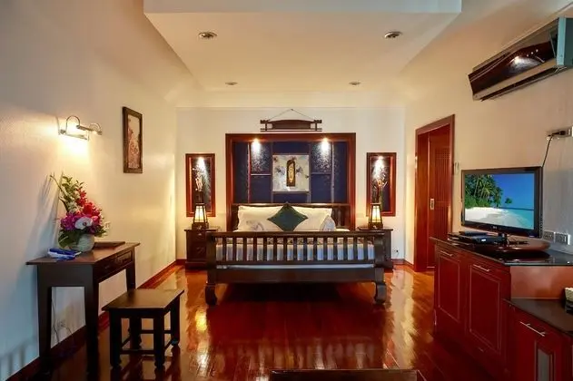 Villa, Bahçe Manzaralı