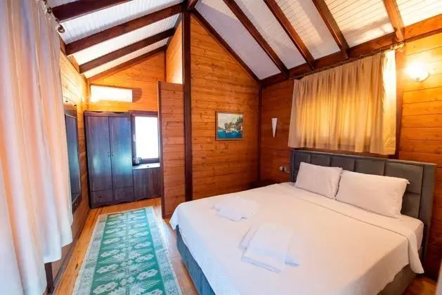 https://images.etstur.com/files/images/hotelImages/TR/219359/l/Sea-Valley-Bungalows-Oda-369589.jpg