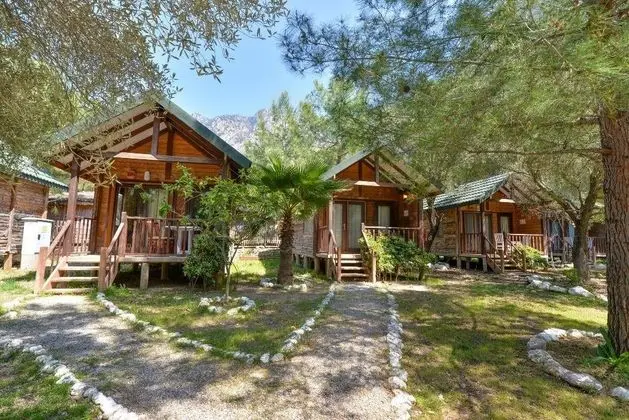 https://images.etstur.com/files/images/hotelImages/TR/219359/l/Sea-Valley-Bungalows-Oda-369590.jpg