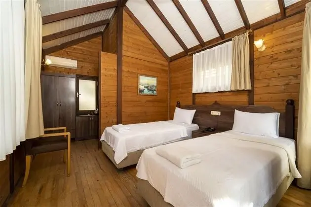 https://images.etstur.com/files/images/hotelImages/TR/219359/l/Sea-Valley-Bungalows-Oda-369593.jpg