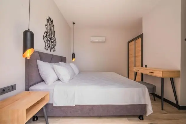 https://images.etstur.com/files/images/hotelImages/TR/219359/l/Sea-Valley-Bungalows-Oda-387073.jpg