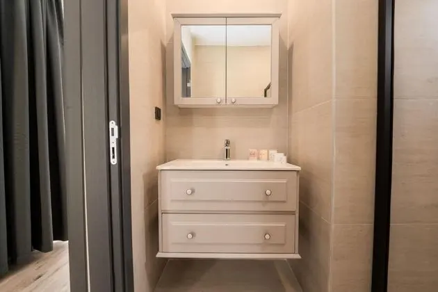 https://images.etstur.com/files/images/hotelImages/TR/219359/l/Sea-Valley-Bungalows-Oda-387075.jpg