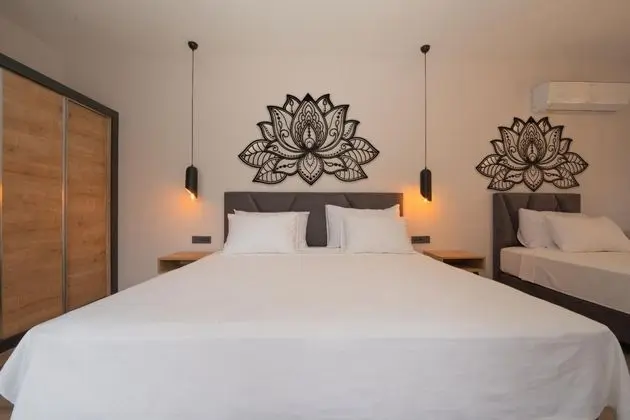 https://images.etstur.com/files/images/hotelImages/TR/219359/l/Sea-Valley-Bungalows-Oda-387080.jpg