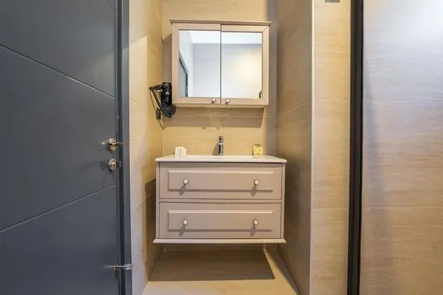 https://images.etstur.com/files/images/hotelImages/TR/219359/l/Sea-Valley-Bungalows-Oda-395147.jpg