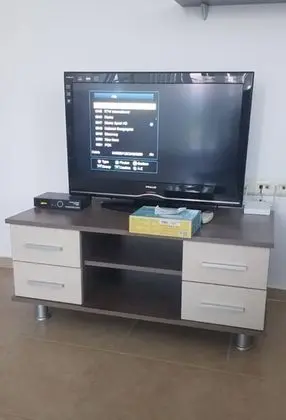 Apart Daire, 1 Büyük (Queen) Boy Yatak ve Çekyat