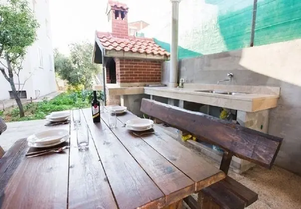 Apart Daire (Sea View - 250 m from sea - A2 Vila J)