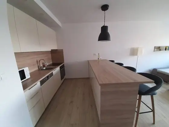 Apart Daire, 2 Yatak Odası, Balkon