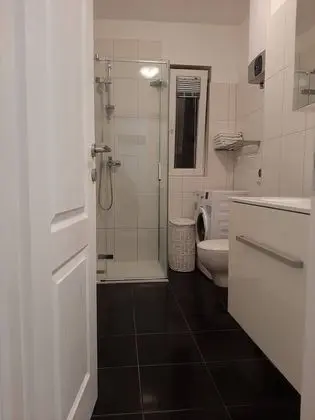 Apart Daire, 2 Yatak Odası, Balkon