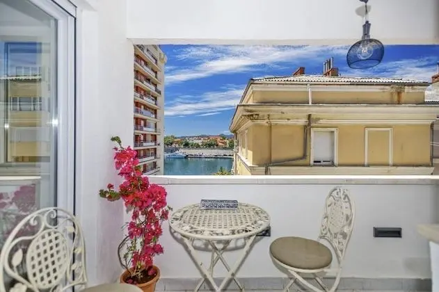 Apart Daire, 2 Yatak Odası, Balkon