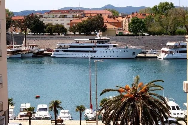 Apart Daire, 2 Yatak Odası, Balkon