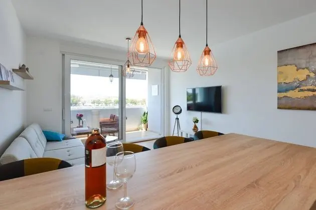 Apart Daire, 2 Yatak Odası, Balkon