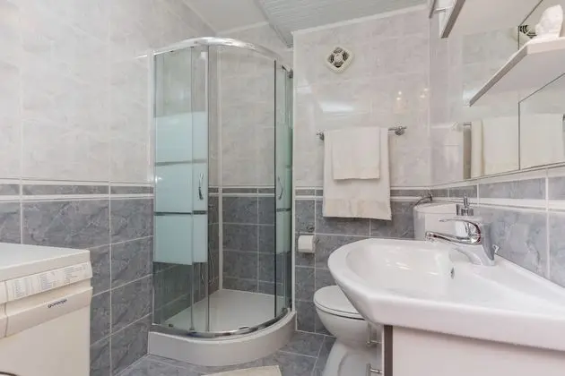 Apart Daire (Apartment with Sea View)