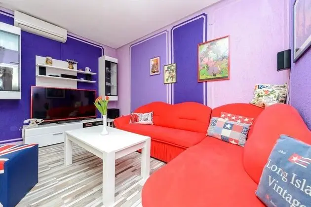 Apart Daire (One Bedroom Apartment with Balcony an)