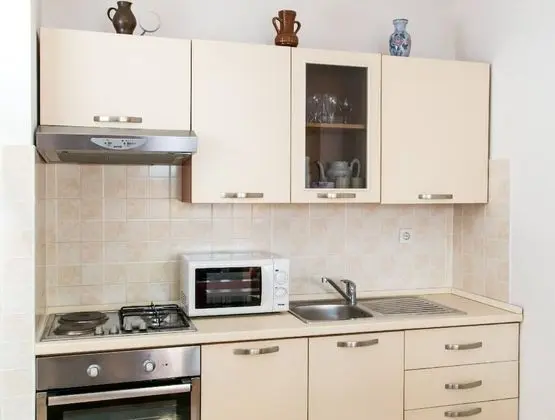 Apart Daire (Two-Bedroom Apartment with Balcony an)