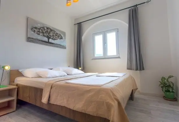 Panoramic Apart Daire, Deniz Manzaralı, Denize Bakan (Pink)