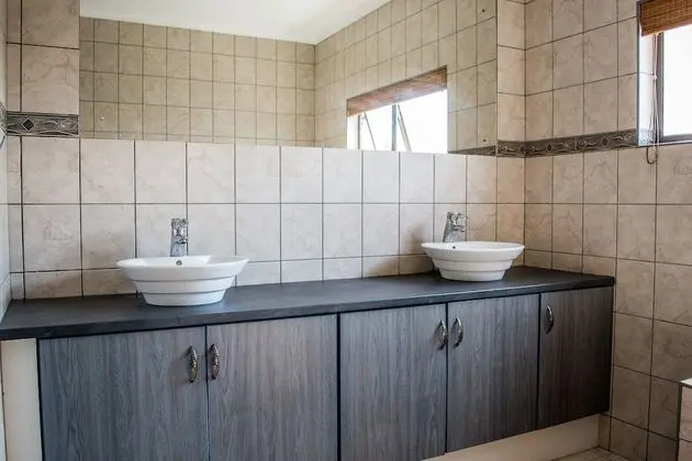Basic Ortak Ranzalı Oda, Birden Çok Yatak