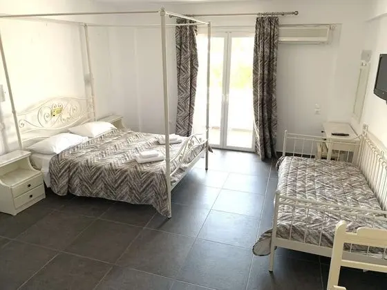 Üç Kişilik Oda