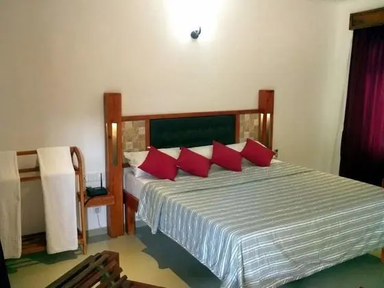 Tek Büyük Yataklı Oda, Bahçe Manzaralı