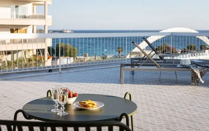 Çatı Katı Süiti (Penthouse)