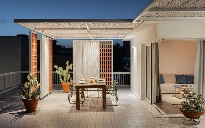 Çatı Katı Süiti (Penthouse)