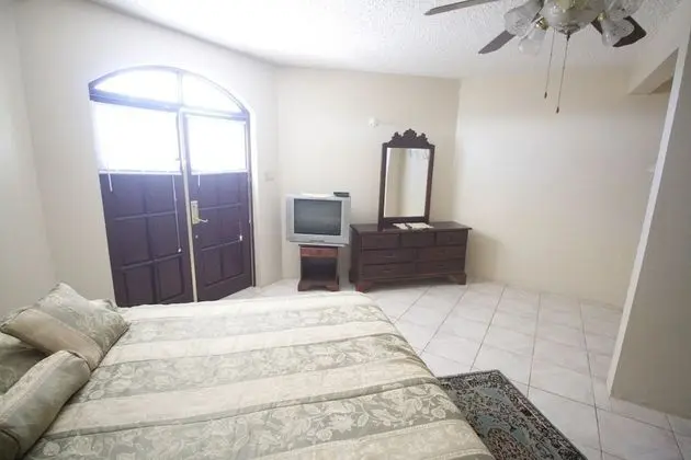 Comfort Villa, Birden Çok Yatak Odası, Havuz Kullanımı, Denize Bakan