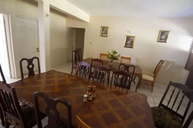 Comfort Villa, Birden Çok Yatak Odası, Havuz Kullanımı, Denize Bakan