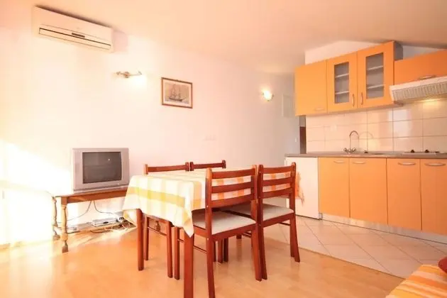 Apart Daire (Sea view - cosy & in center - A2(2+1))