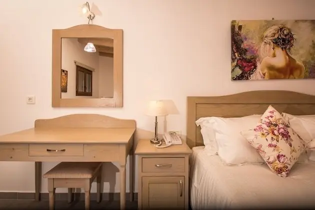 Deluxe Family Suite