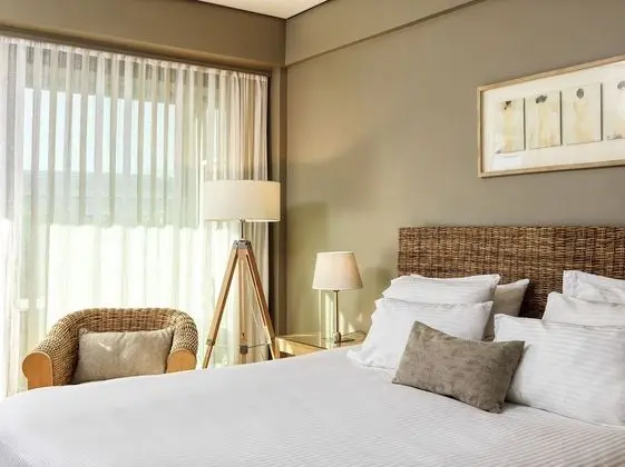 Premium Tek Büyük veya İki Ayrı Yataklı Oda, Kısmi Deniz Manzaralı