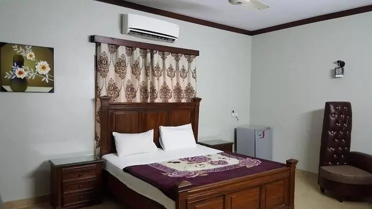 Deluxe Tek Büyük Yataklı Oda