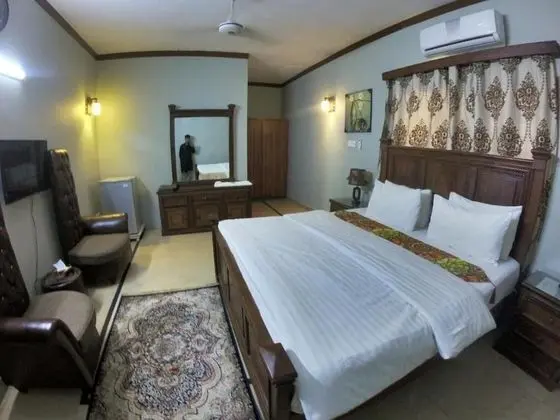 Deluxe Tek Büyük Yataklı Oda