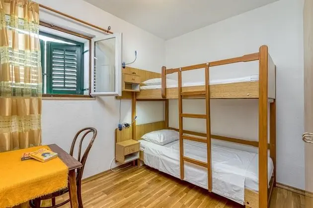 Family Ev, Birden Çok Yatak, Bahçeli (Sea View Home Marianne 200mt from sea)