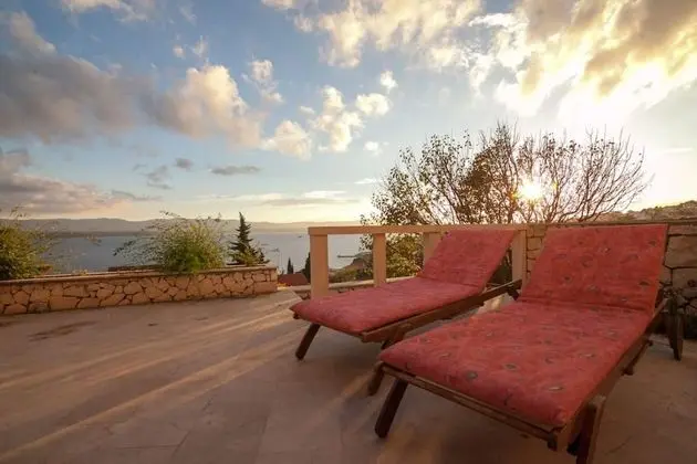 Family Ev, Birden Çok Yatak, Bahçeli (Sea View Home Marianne 200mt from sea)