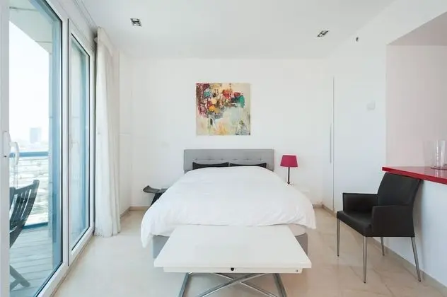 Apart Daire, Balkon, Okyanusa Sıfır