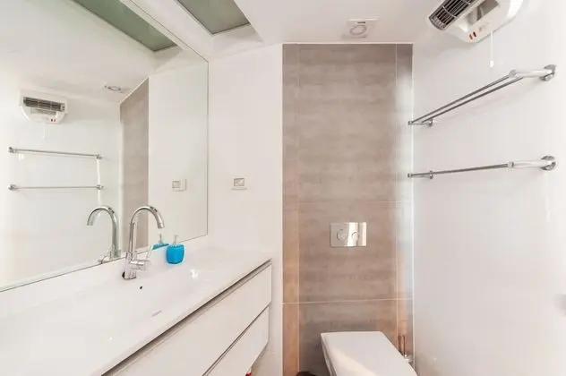 Apart Daire, Balkon, Okyanusa Sıfır