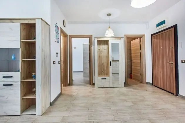 Apartment Complex Alezzi