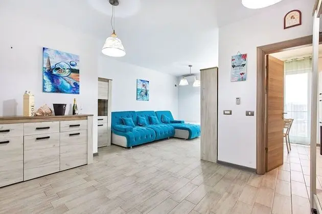 Apartment Complex Alezzi