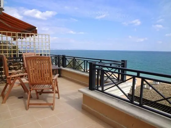 1-Bed with Sea View - Bridal Apartment
