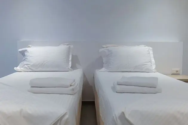 Tek Büyük veya İki Ayrı Yataklı Oda