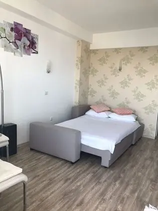 Stüdyo, Deniz Manzaralı