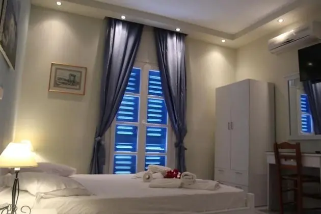 Double or Twin Room Sea View